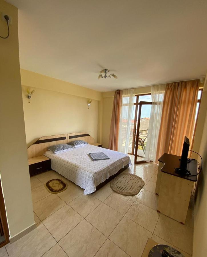 קוסטינסטי Villa Pescarus מראה חיצוני תמונה