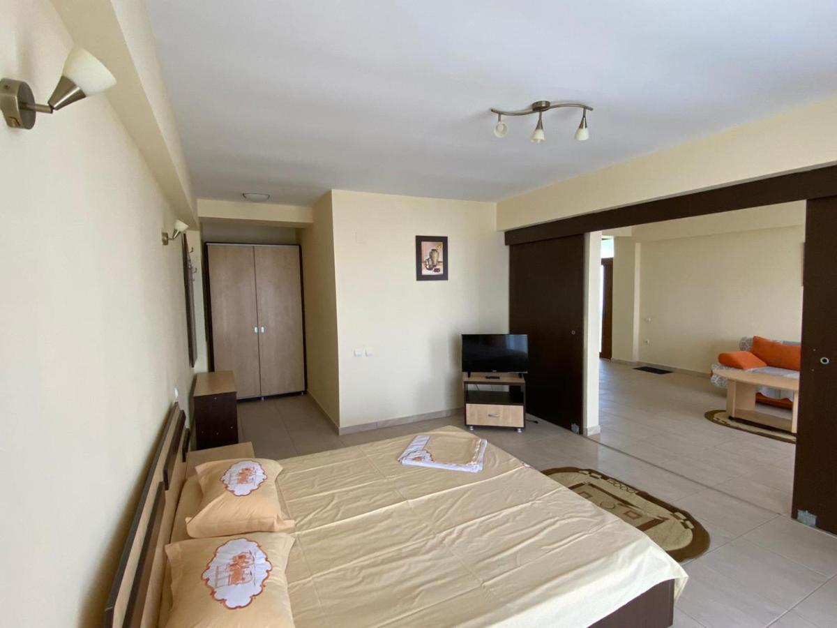 קוסטינסטי Villa Pescarus מראה חיצוני תמונה