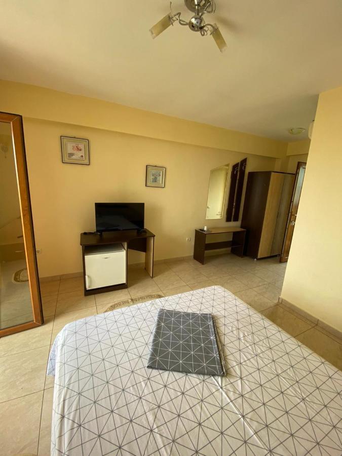 קוסטינסטי Villa Pescarus מראה חיצוני תמונה